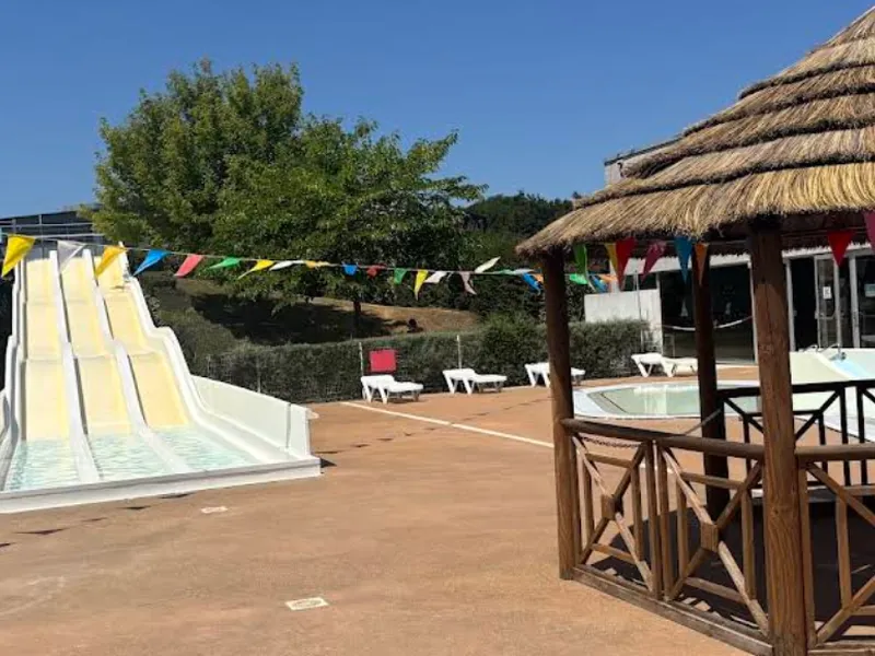 Piscine De La Bretonniere