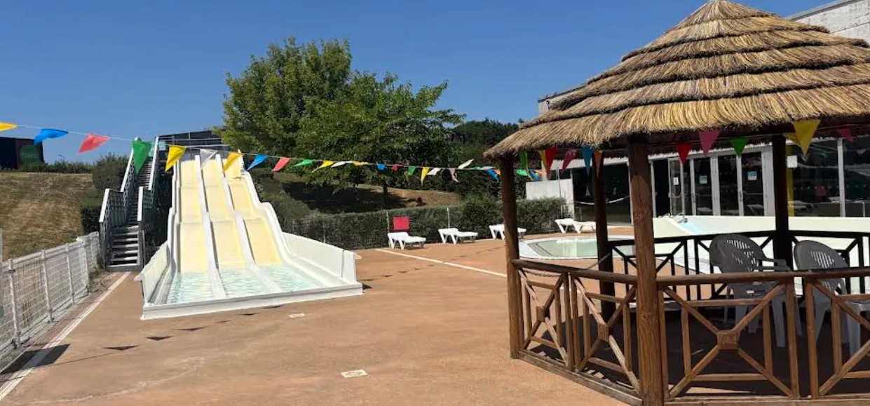 Piscine De La Bretonniere