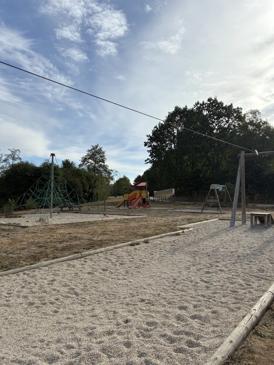 Aire de jeux de Nieul le Dolent